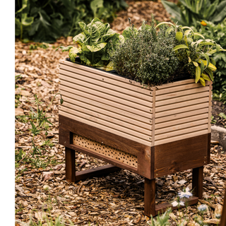 Anzuchttisch + Insektenhotel M